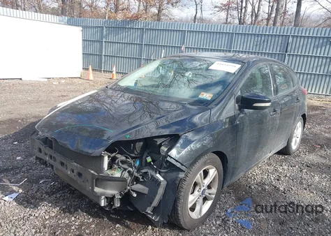 2014 Ford Focus Se from USA, damaged, VIN 1FADP3K2XEL274279